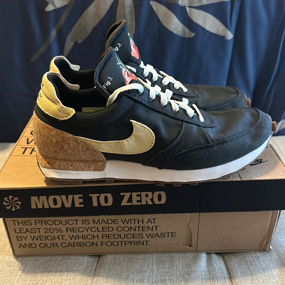 Nike DBreak-Type 9.5 Men 11 women